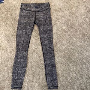 Ivviva leggings size 10